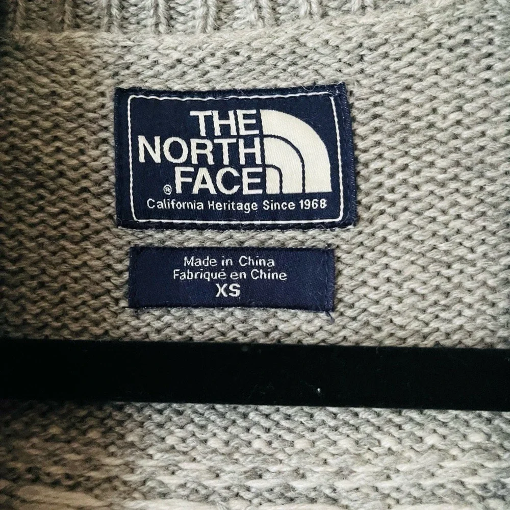 Women's The‎ North Face Wool Blend Front Button Sweater Jacquardigan Cardigan